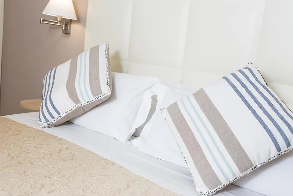 Hotel Flora Milano Marittima 3*,