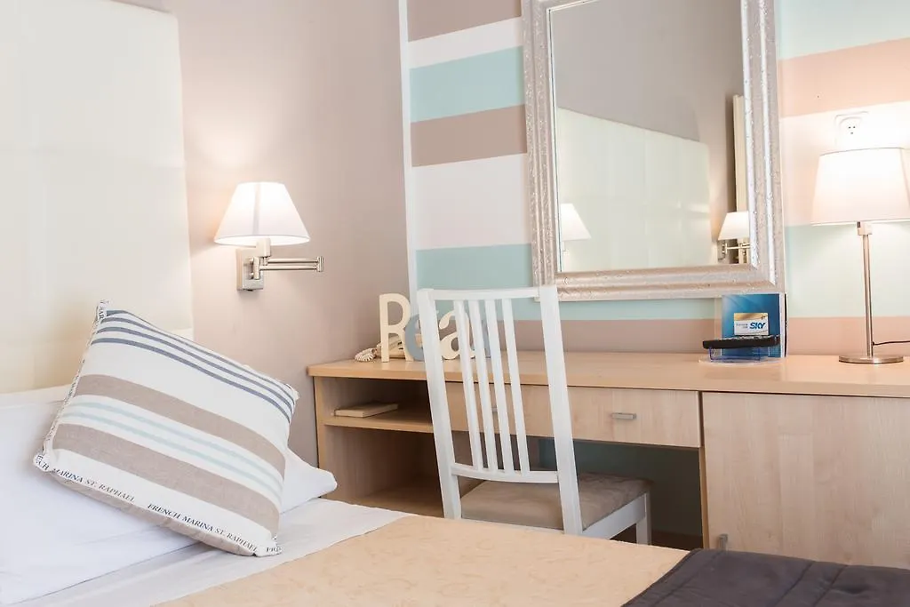 Hotel Flora Milano Marittima
